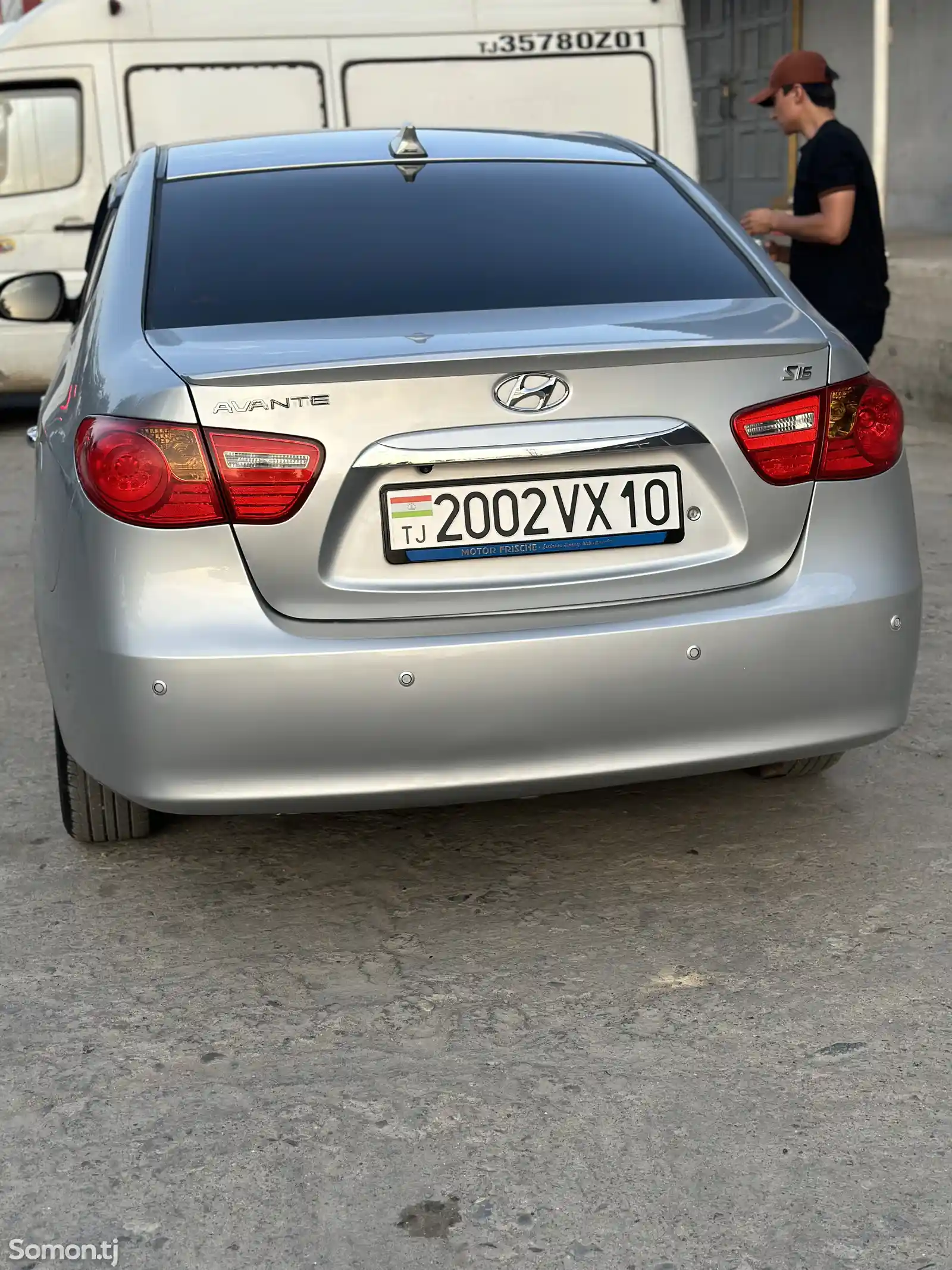 Hyundai Avante, 2010-4