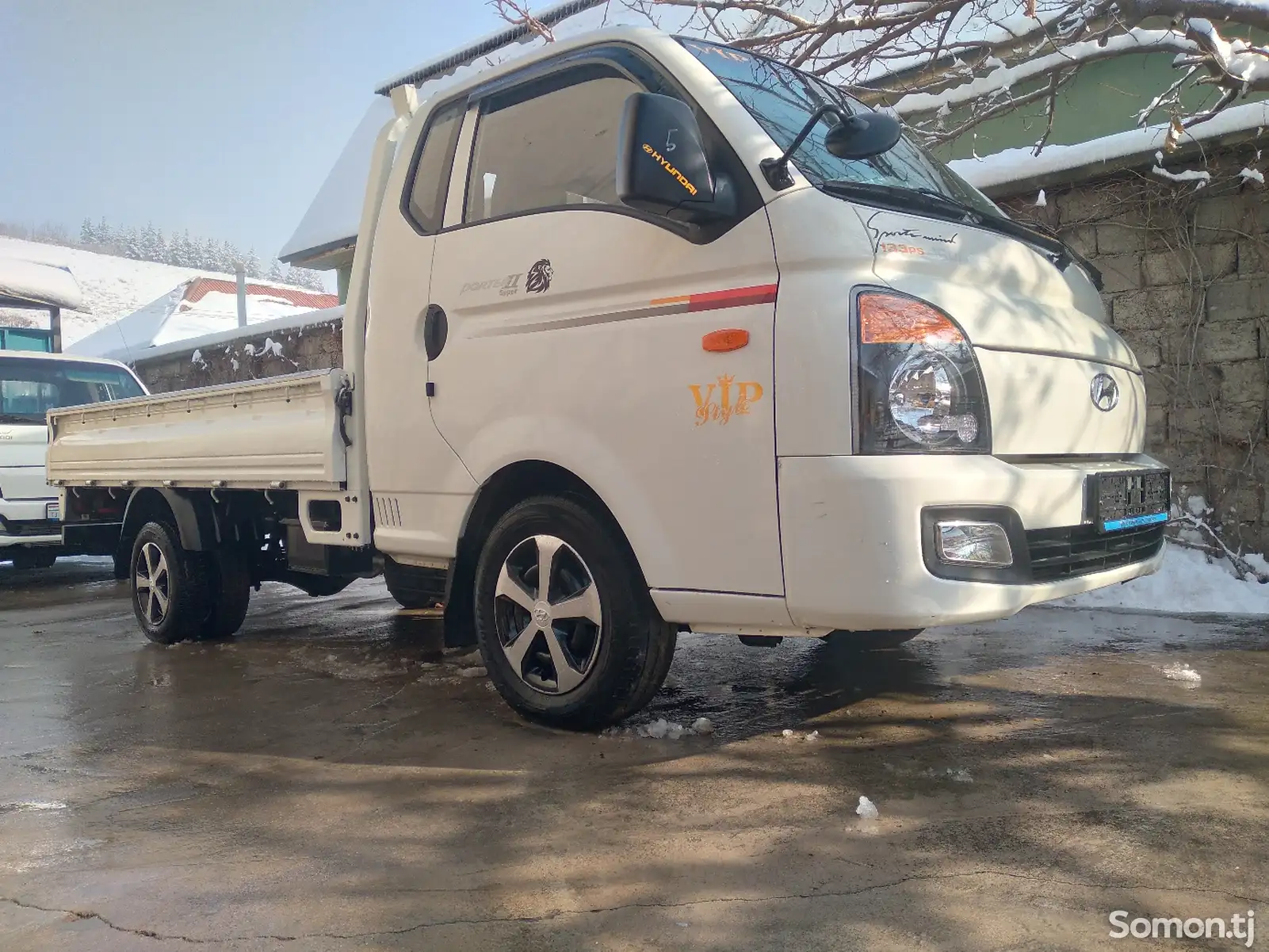 Бортовой автомобиль Hyundai Porter 2, 2015-1