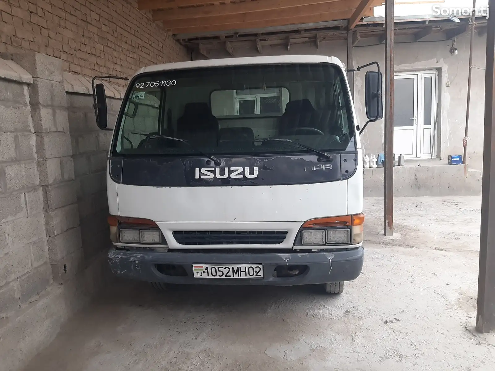 Бортовой грузовик Isuzu, 2000-1