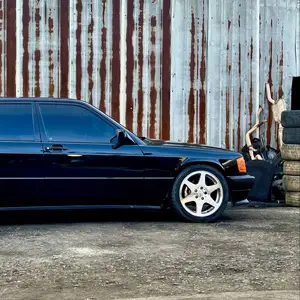 Mercedes-Benz E class, 1992