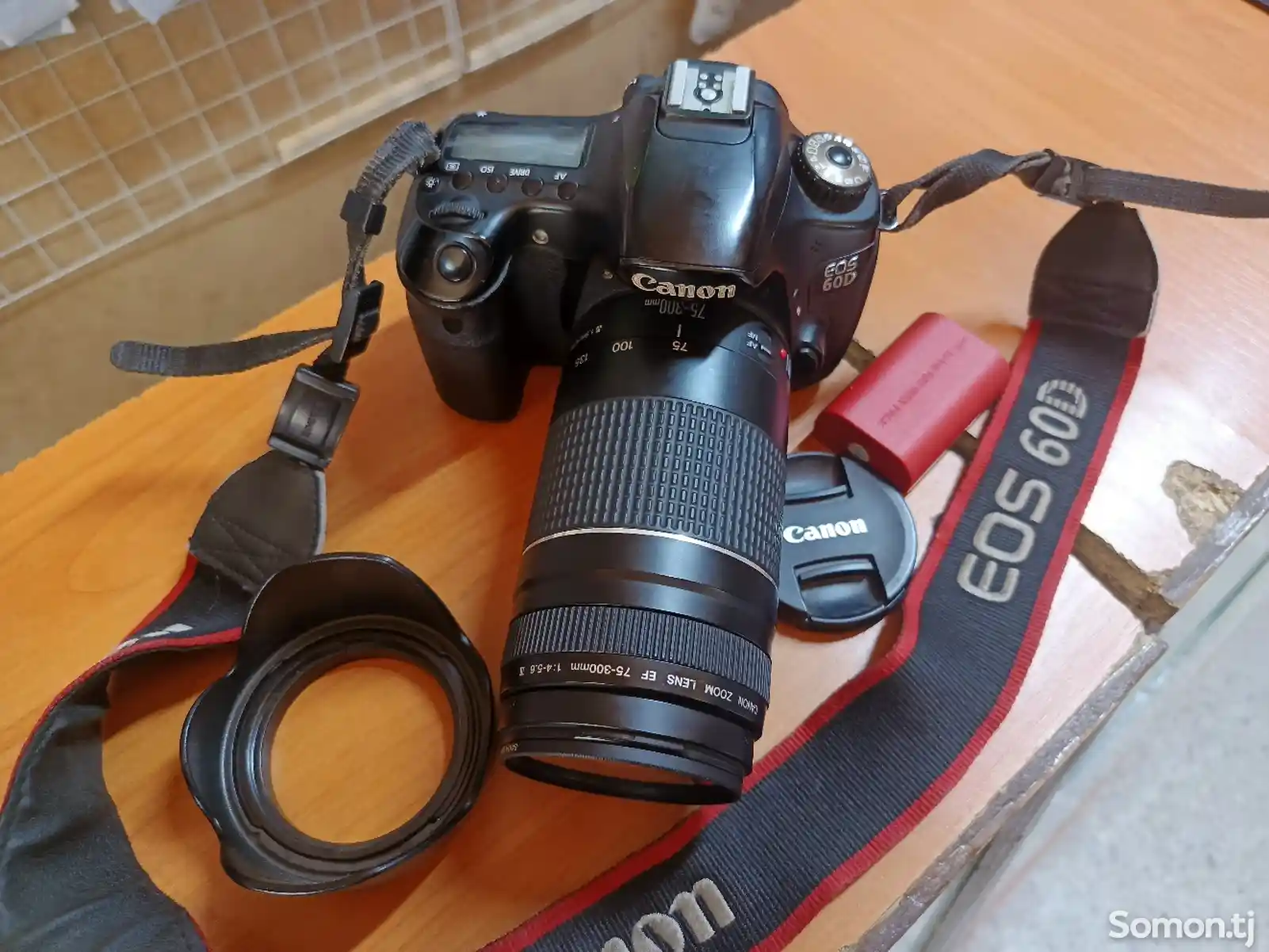 Профессиональный фотоаппарат Canon EOS 60D-12