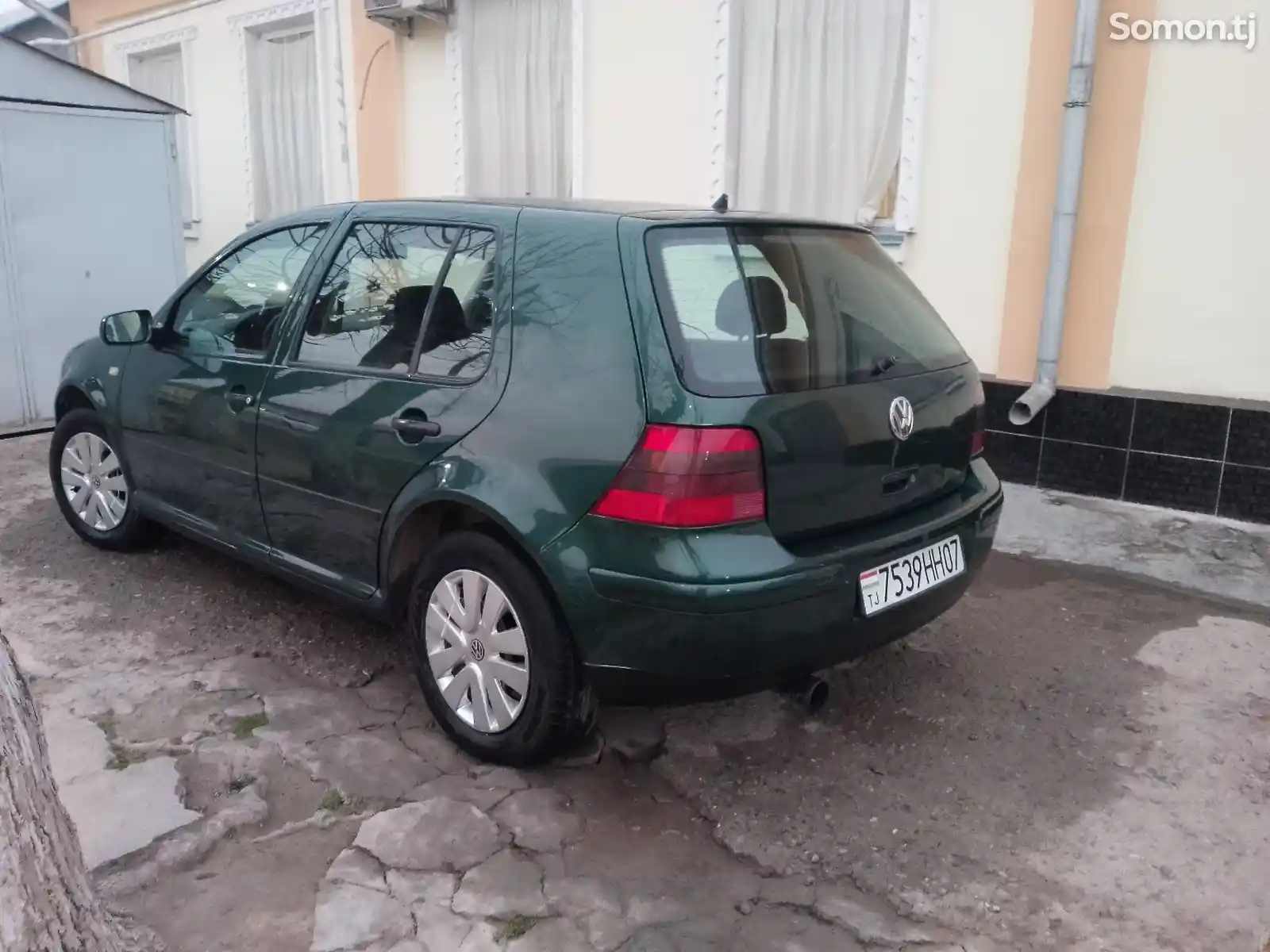 Volkswagen Golf, 2000-2