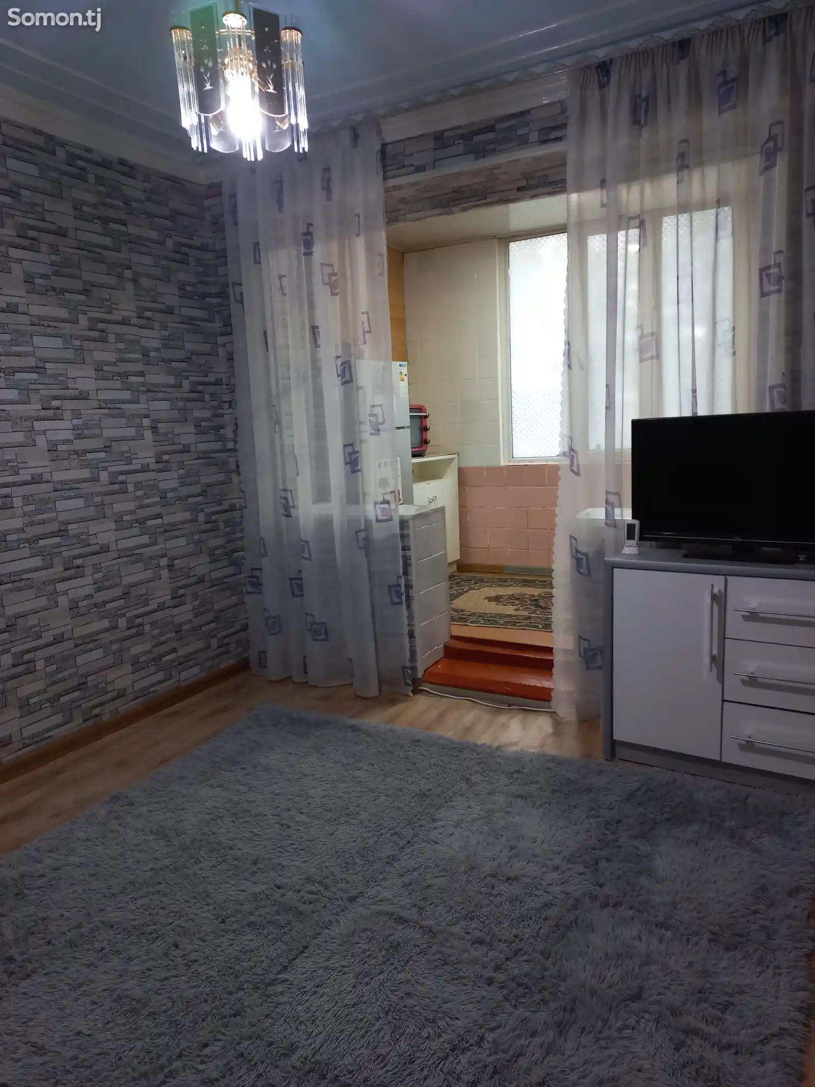 3-комн. квартира, 1 этаж, 77 м², 18 мкр, дом 11-6