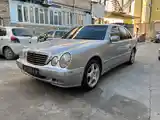 Mercedes-Benz E class, 2001-8