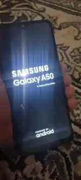 Samsung Galaxy A50-3