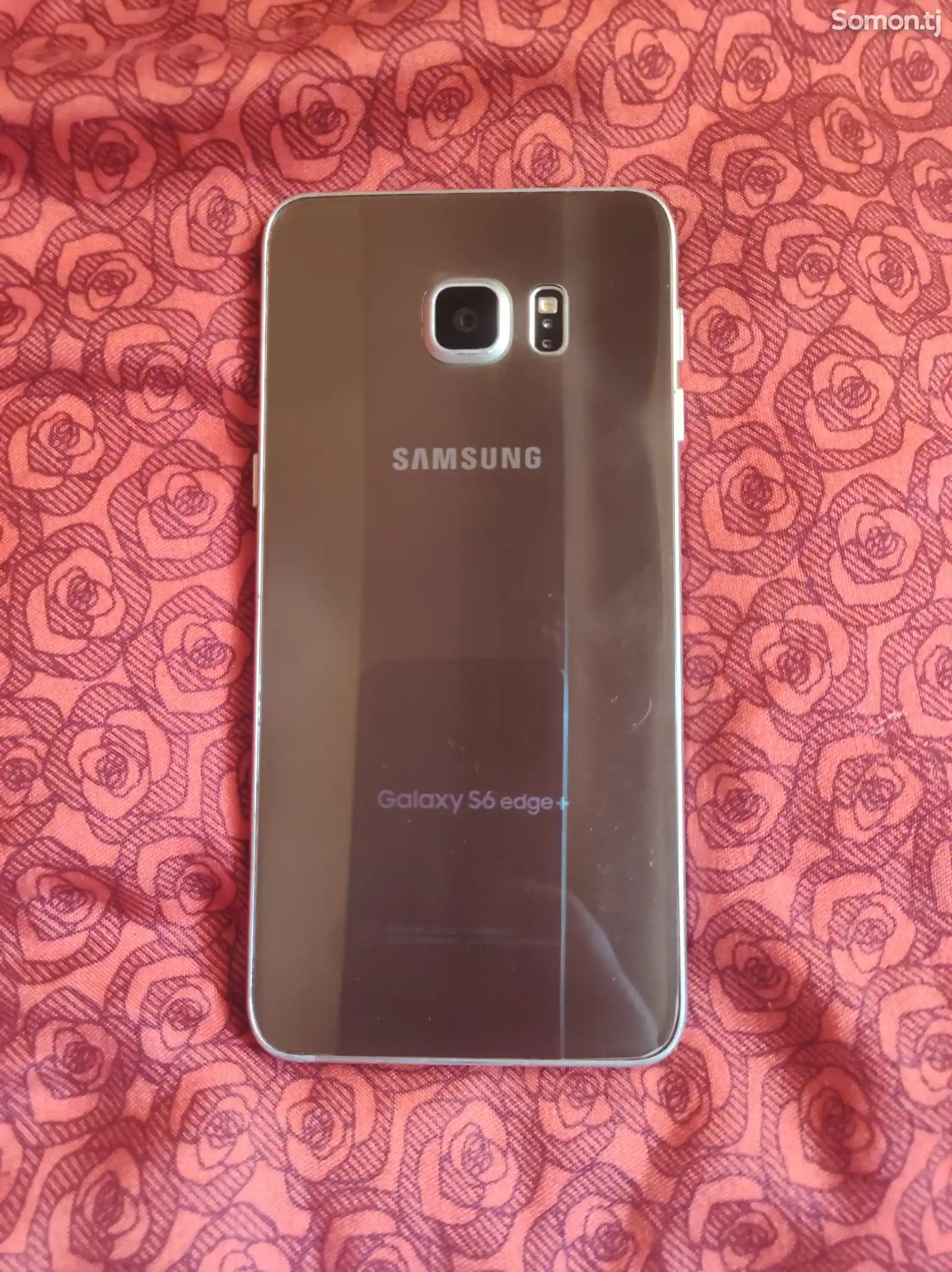 Samsung Galaxy S6 edge +-1