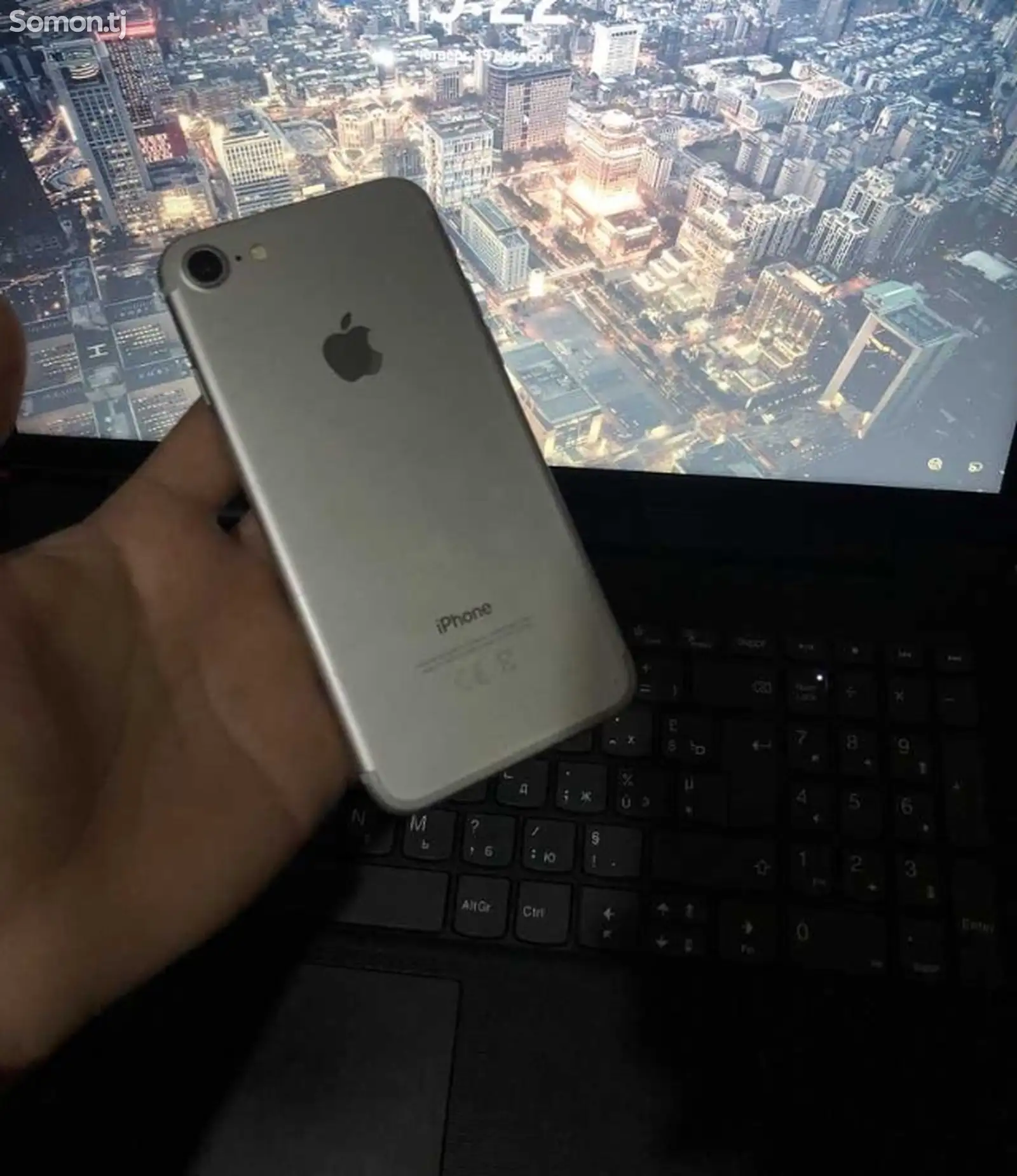 Apple iPhone 7, 32 gb-1