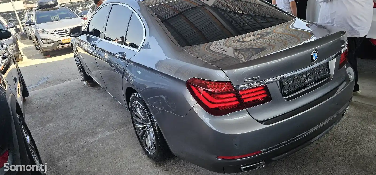 BMW 7 series, 2015-11