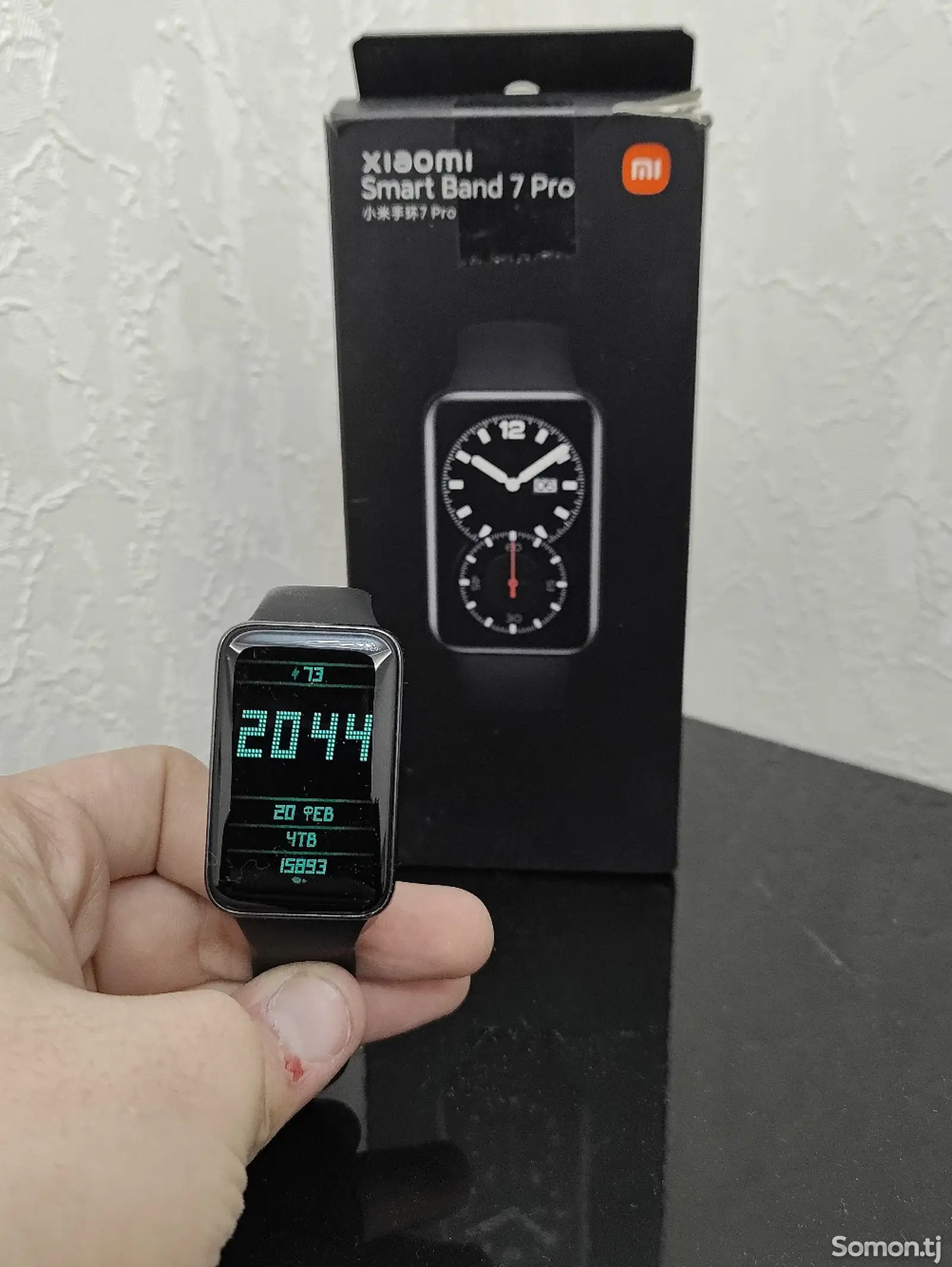 Смарт часы Xiaomi Smart Band 7 Pro-1