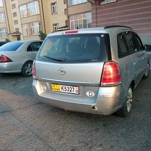 Opel Zafira, 2007