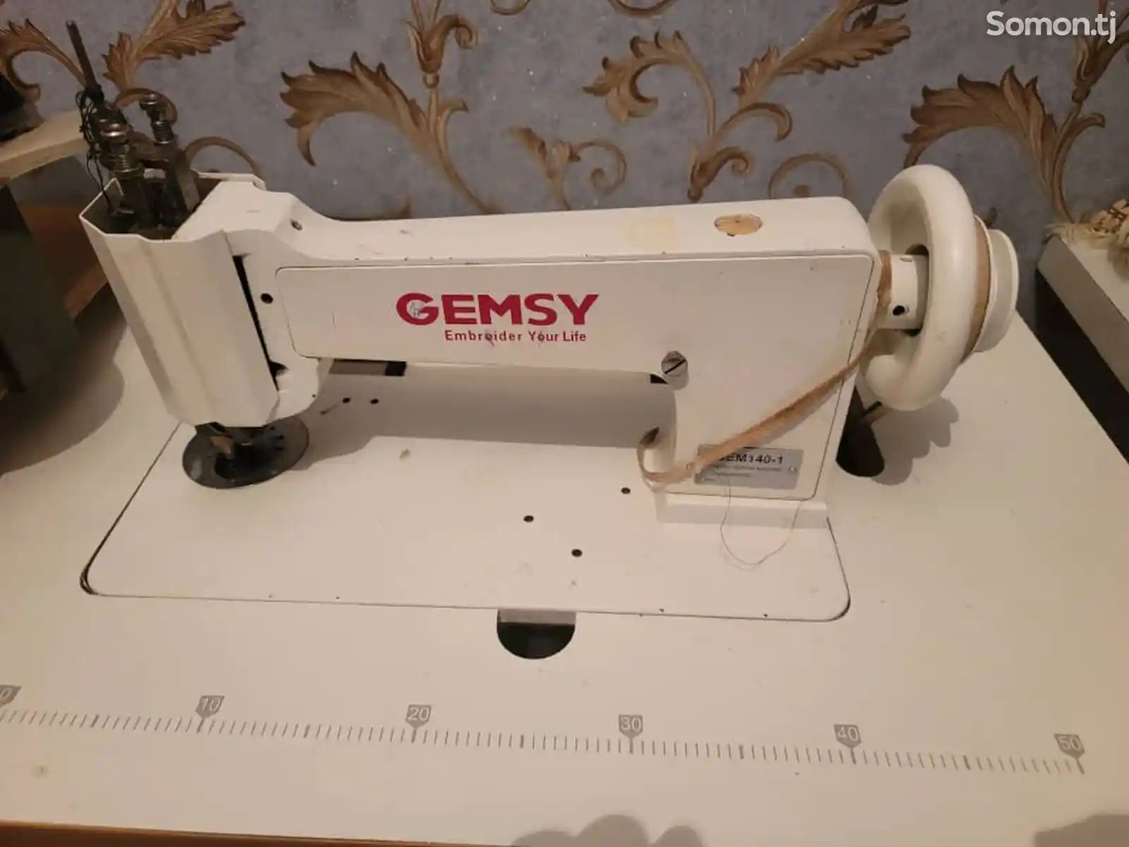 Швейная машина Gemsy-1