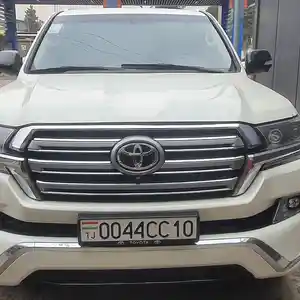 Toyota Land Cruiser, 2018