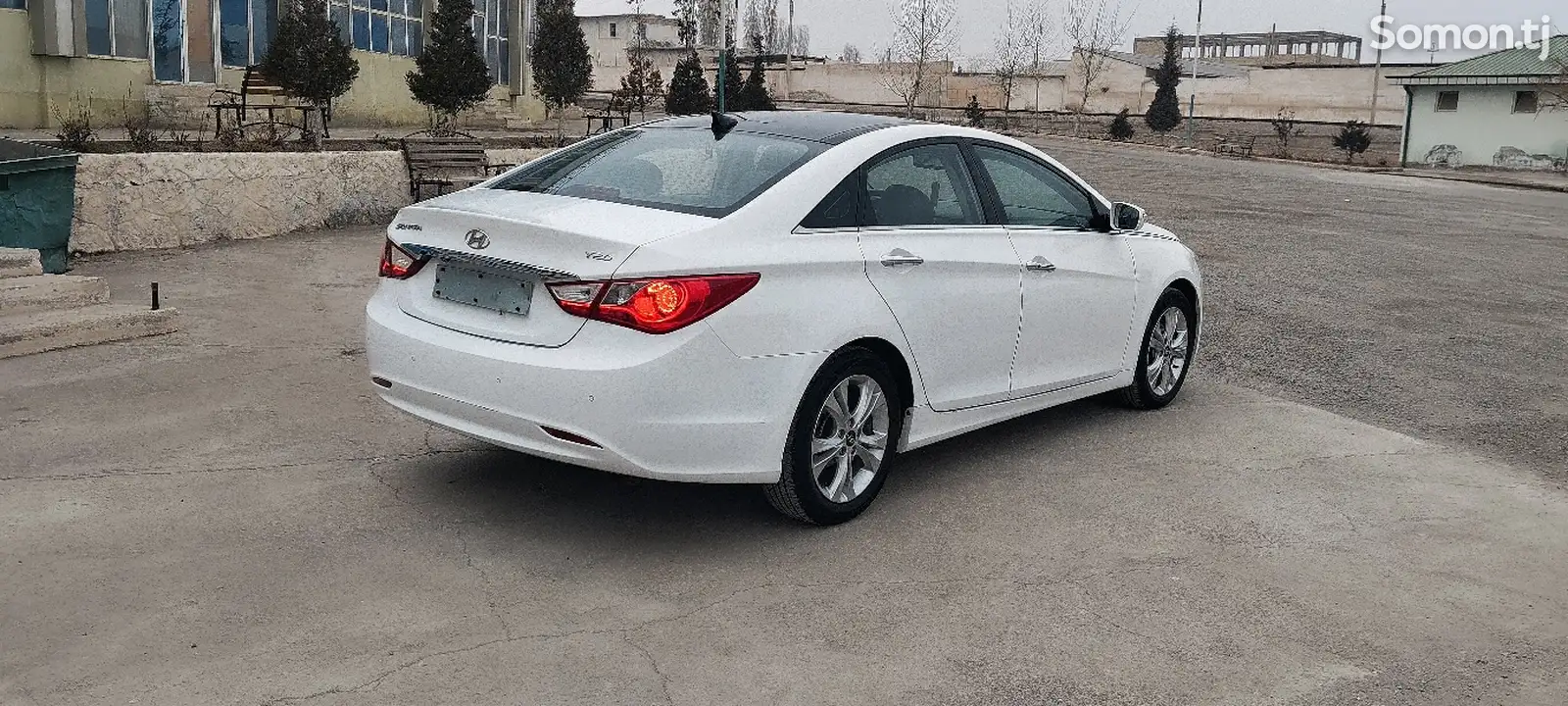 Hyundai Sonata, 2010-1