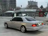 Mercedes-Benz E class, 2000-5