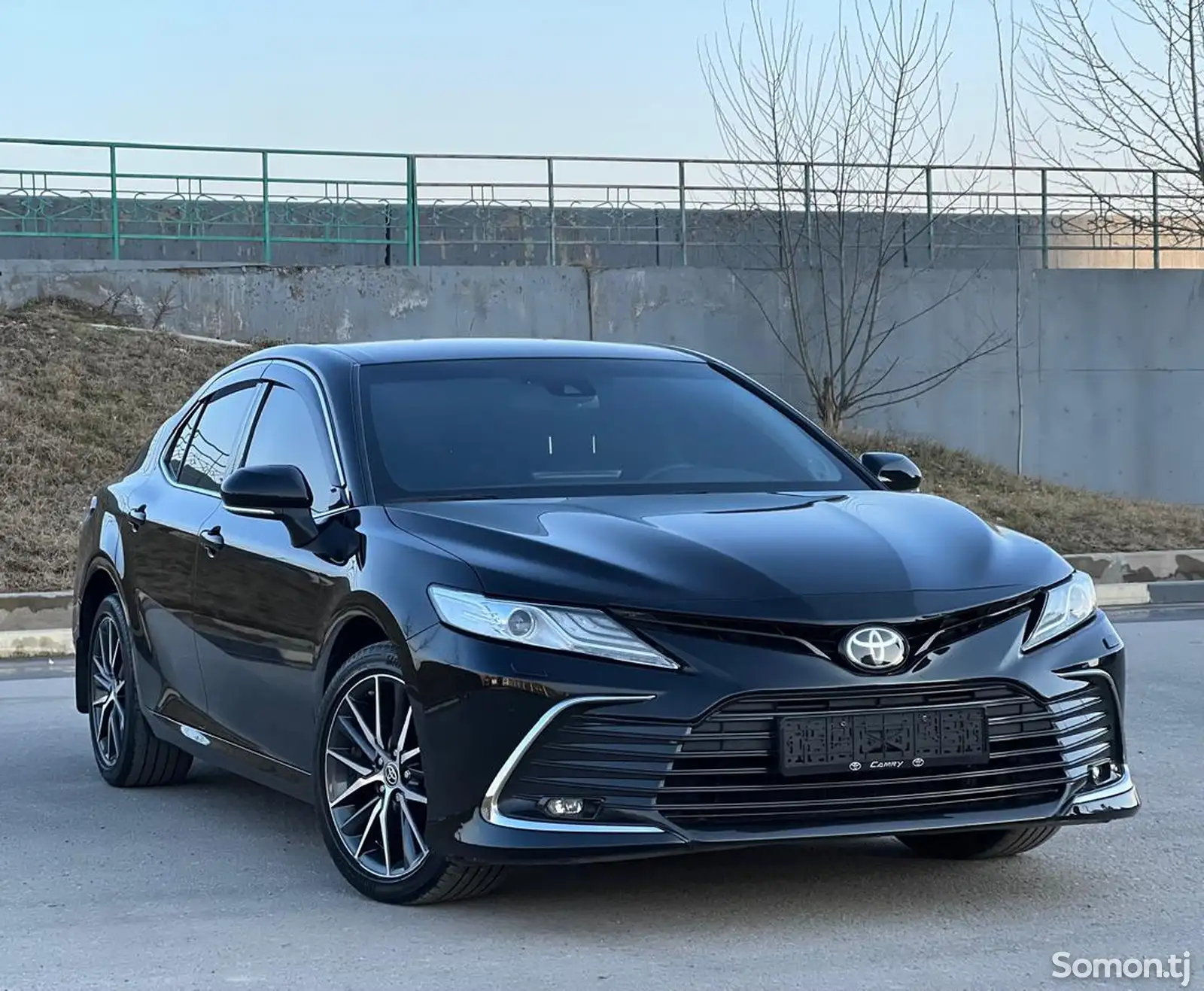 Toyota Camry, 2021-1