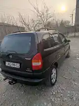 Opel Zafira, 2000-2