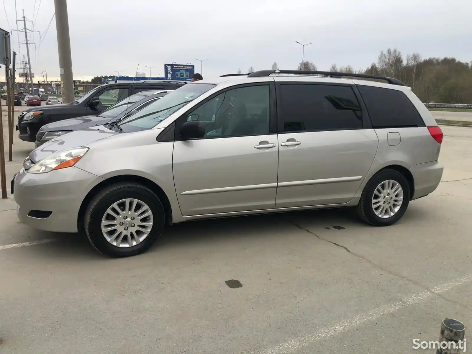 Toyota Sienna, 2008-6