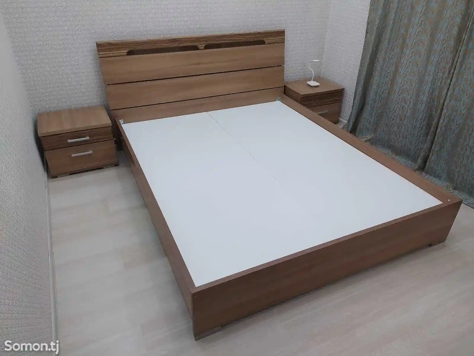 Двуспальная кровать-3