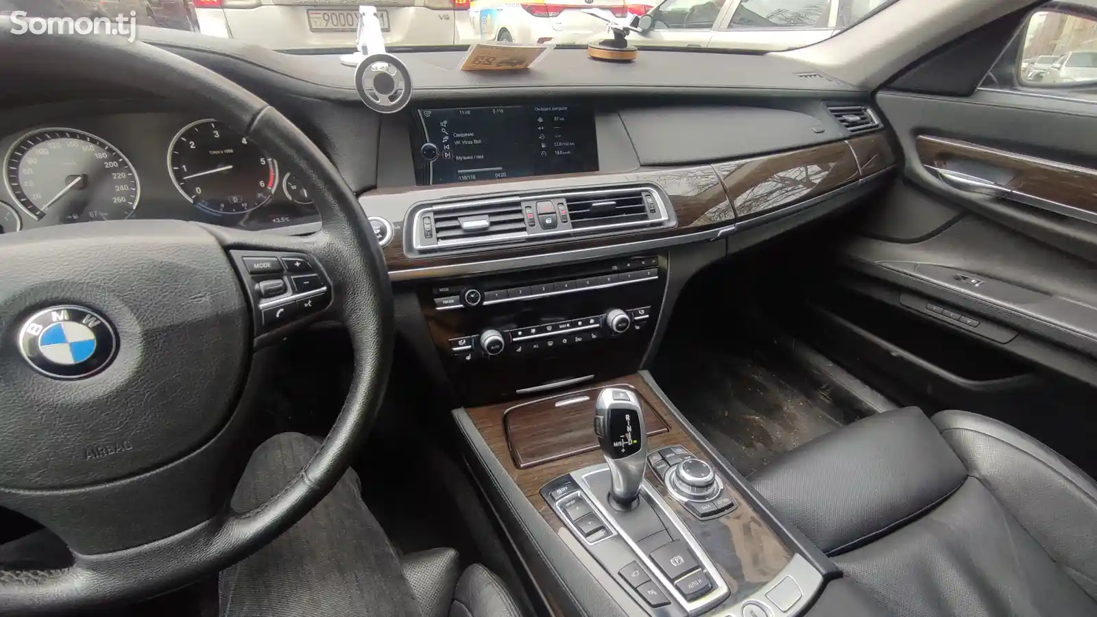 BMW 7 series, 2012-3