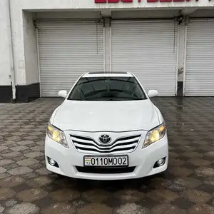 Toyota Camry, 2009