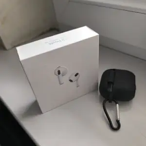 Наушники AirPods 3