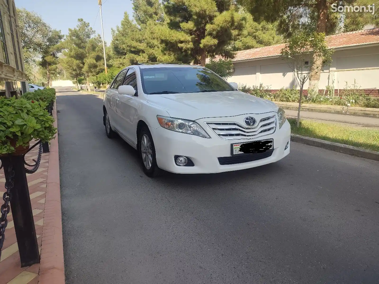 Toyota Camry, 2010-1