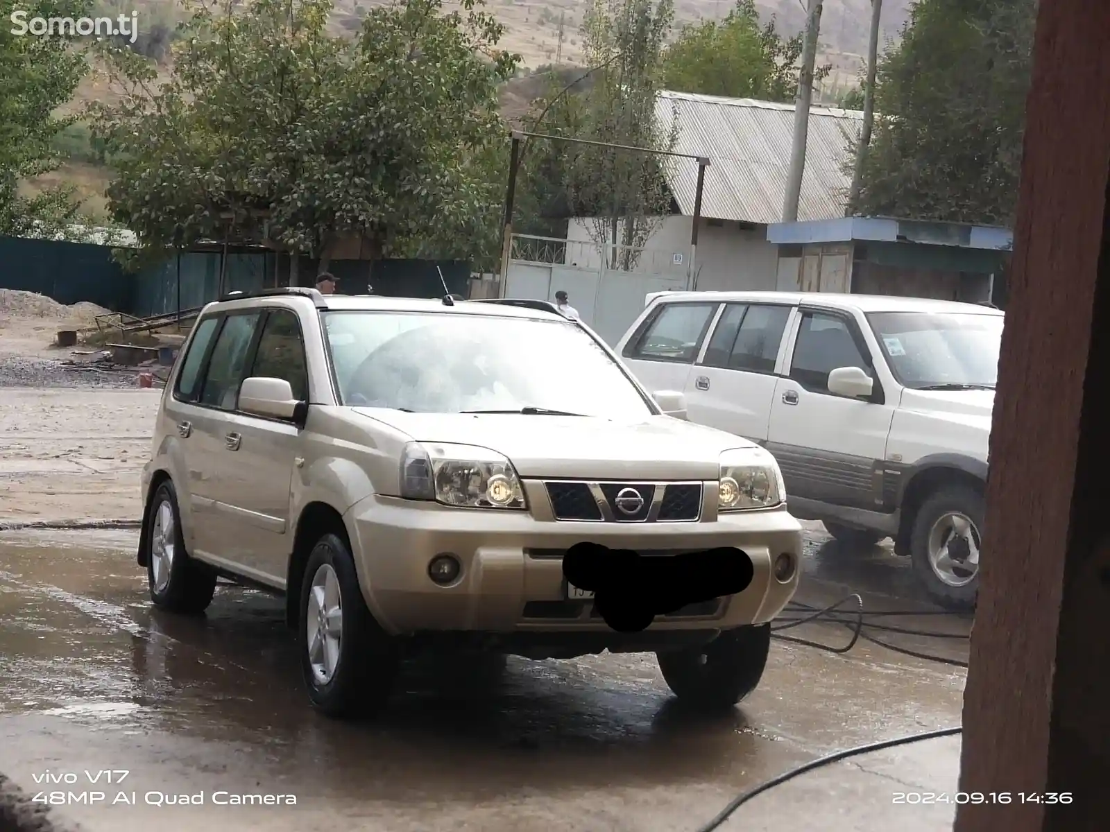 Nissan X-Trail, 2004