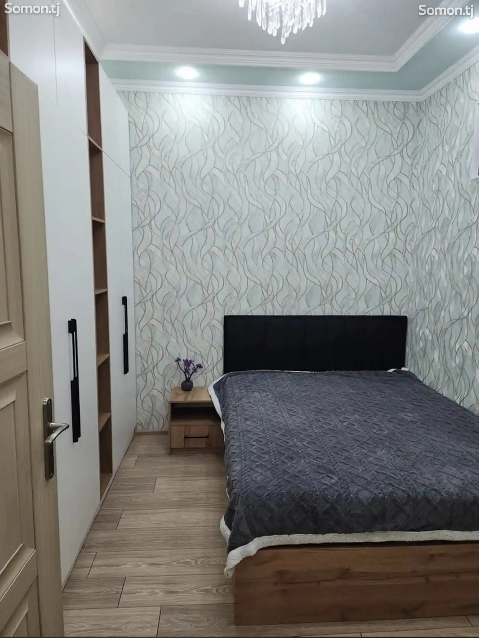 3-комн. квартира, 2 этаж, 80м², Универмаг-4