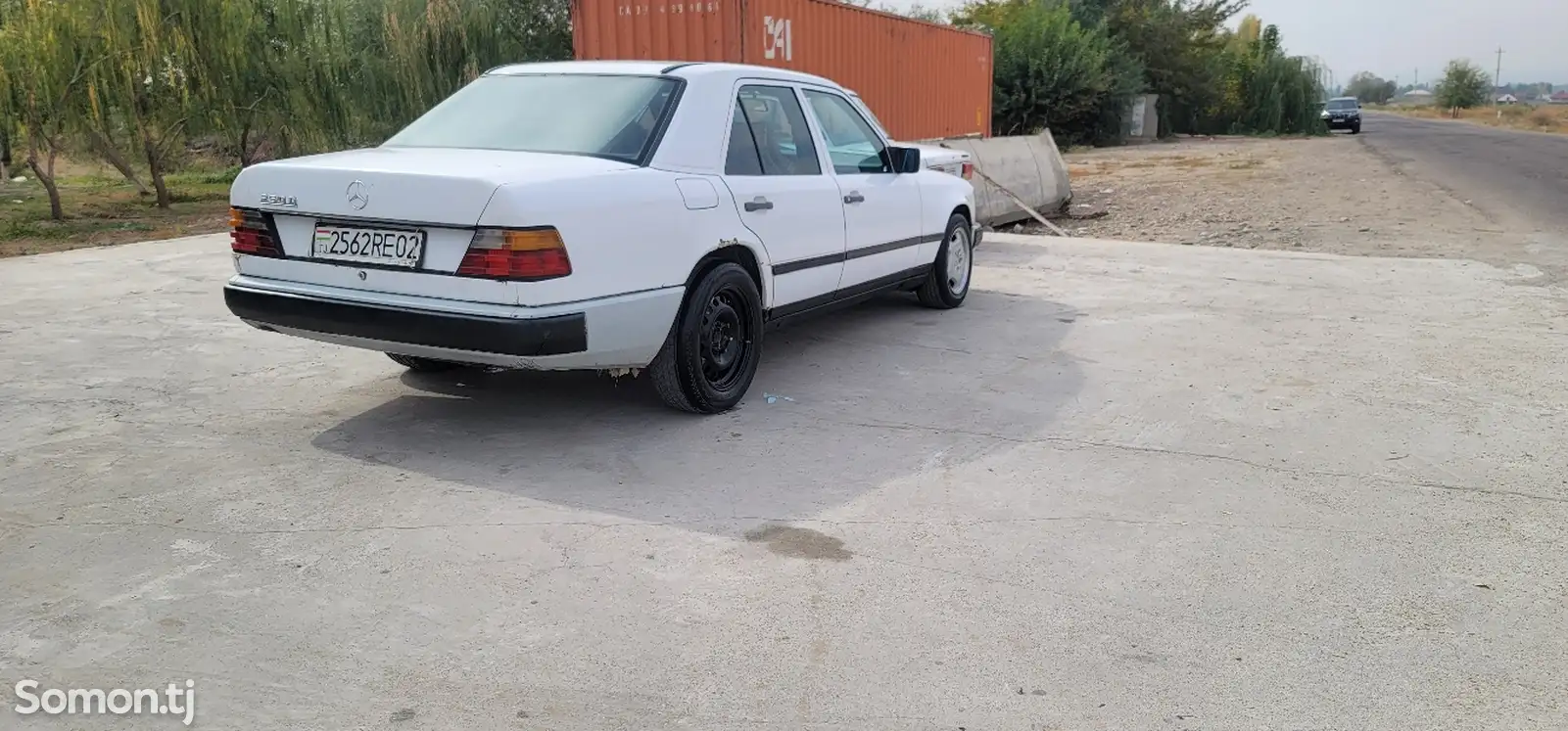 Mercedes-Benz W124, 1990-4