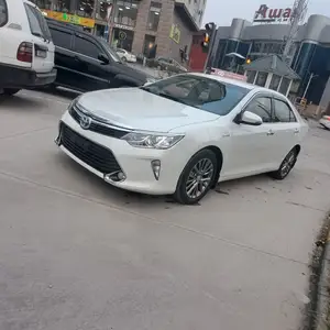 Toyota Camry, 2017