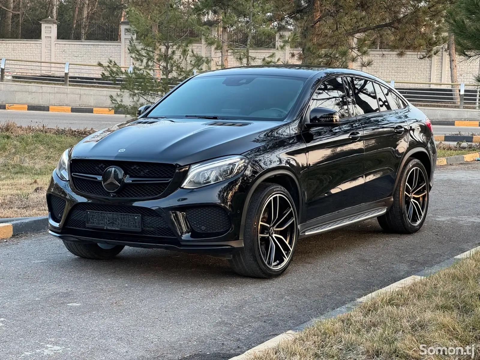 Mercedes-Benz GLE class, 2016-1