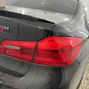 Задние стоп фары от BMW G30