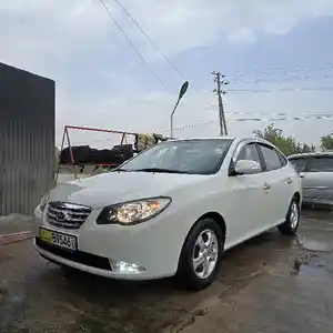 Hyundai Avante, 2010