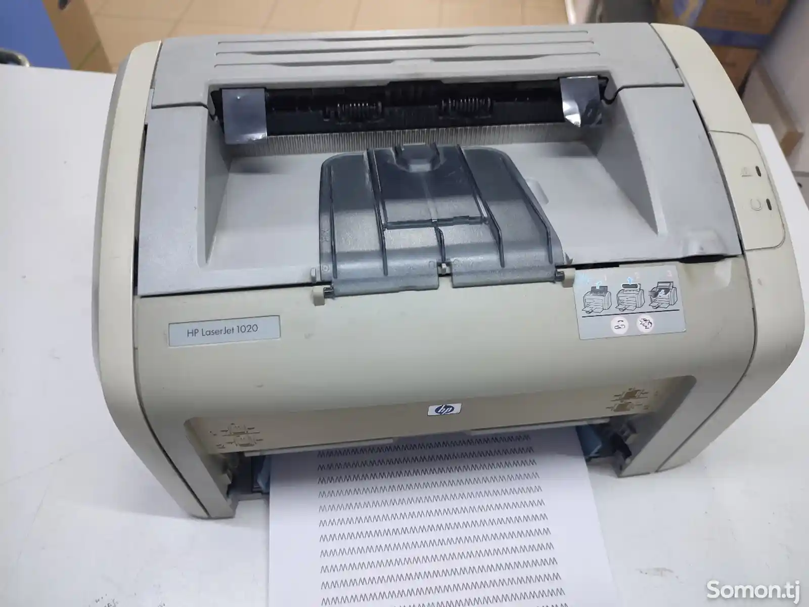 Принтер HP LaserJet 1020-4