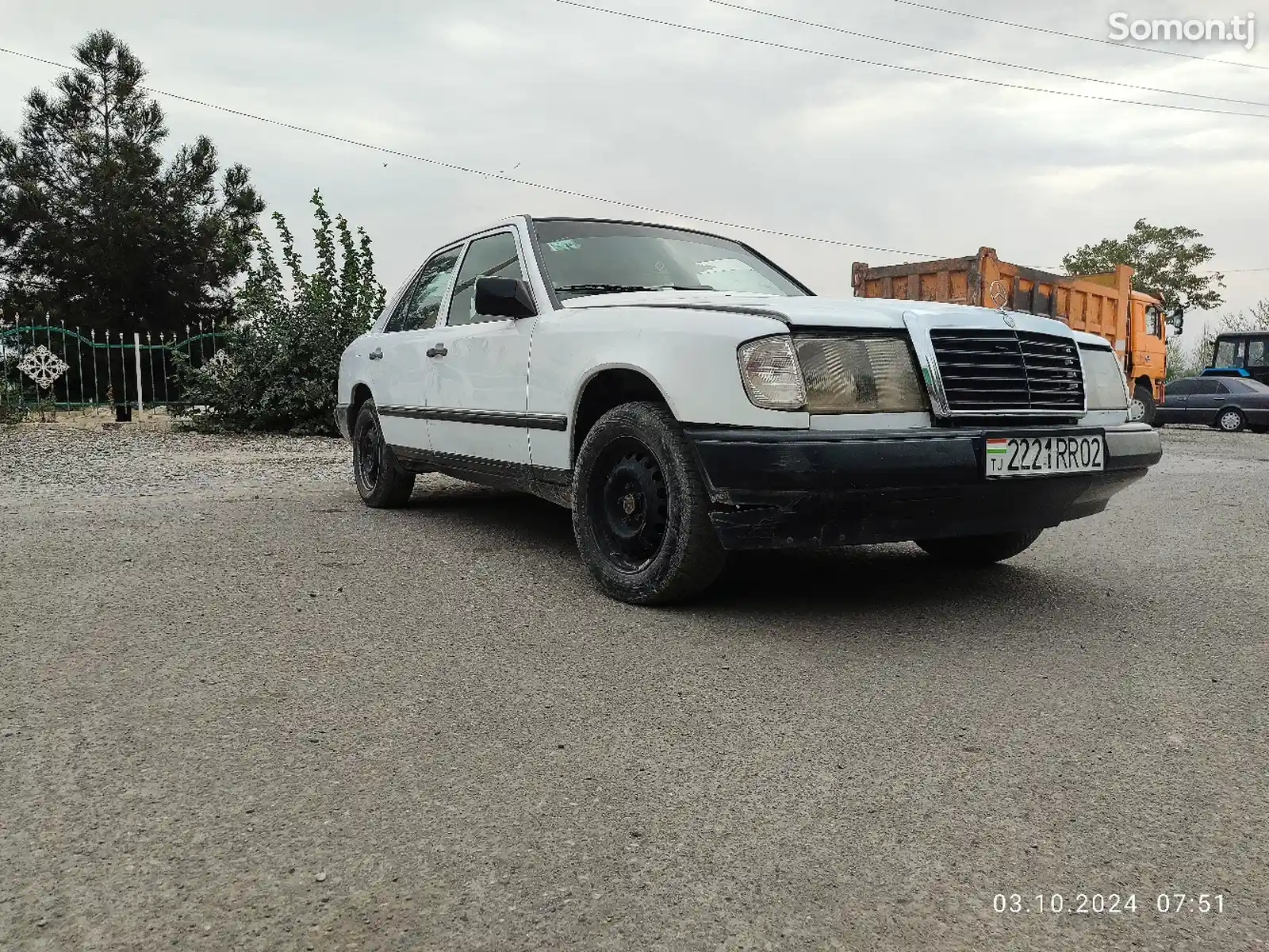 Mercedes-Benz W124, 1989-8