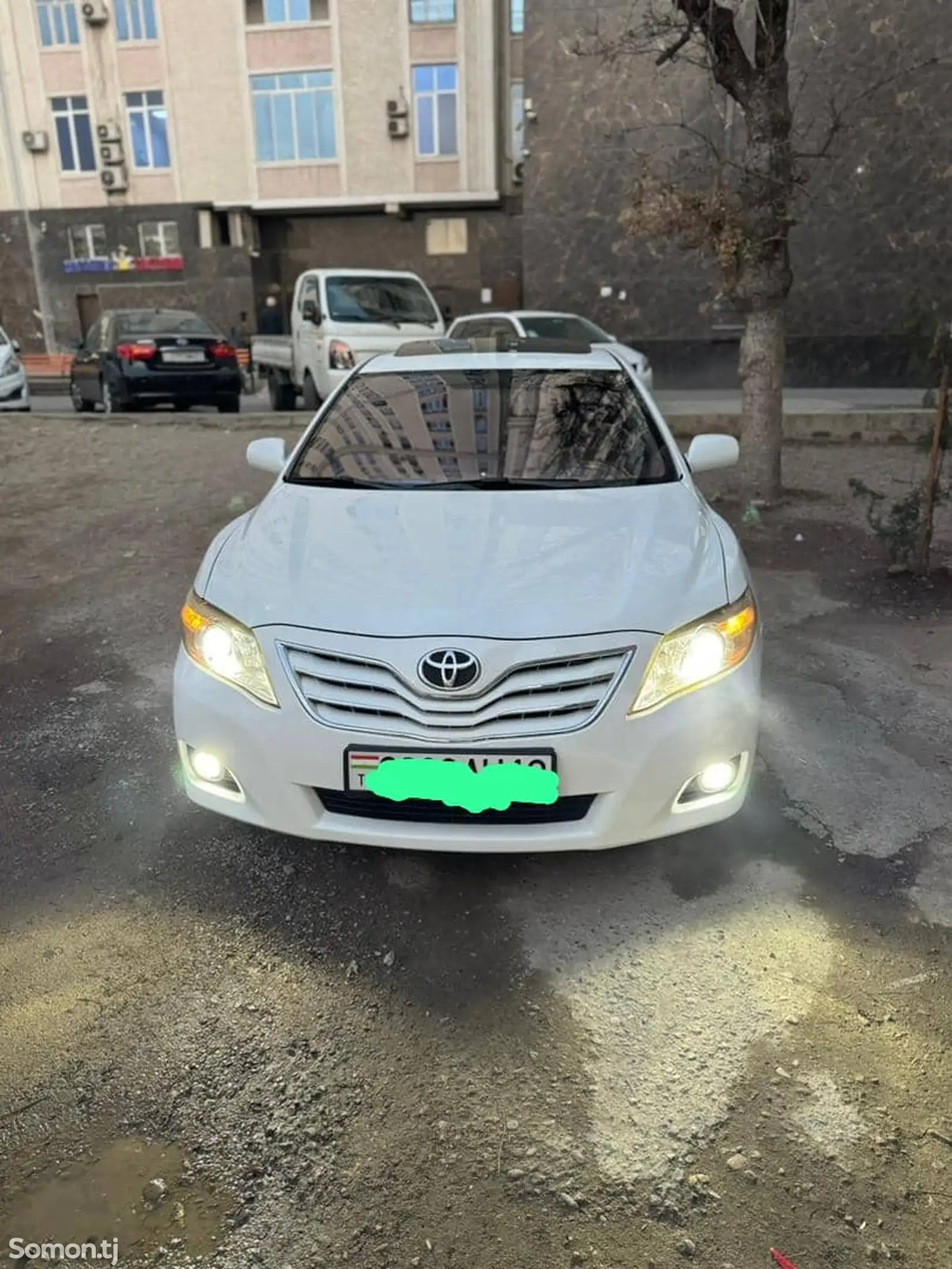 Toyota Camry, 2010-1