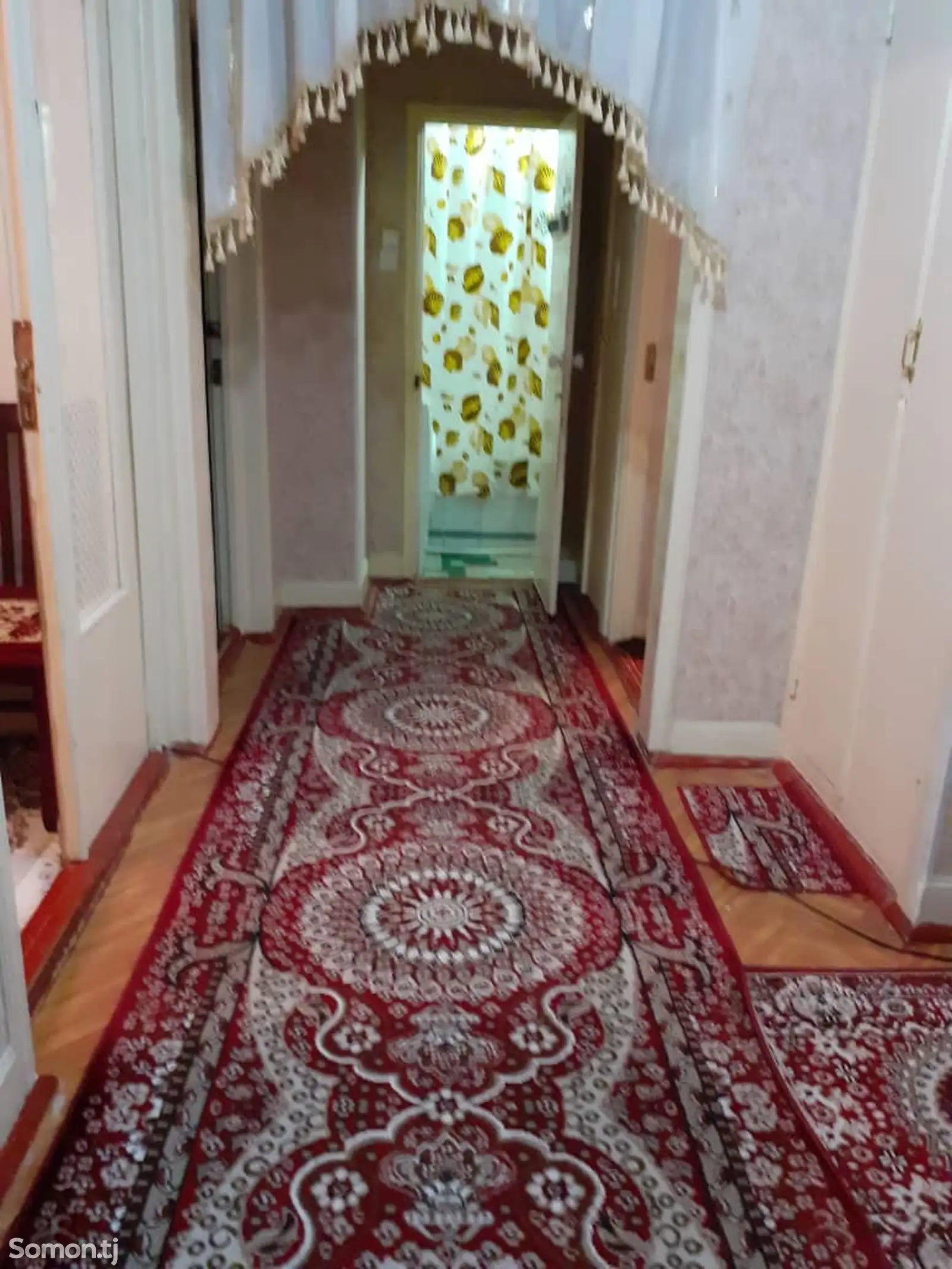 4-комн. квартира, 1 этаж, 90 м², 8 мкр-4