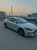 Hyundai Elantra, 2017-2