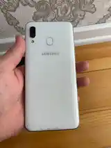 Samsung Galaxy A30-2