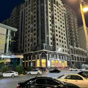 3-комн. квартира, 10 этаж, 120 м², Гранд отель