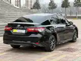 Toyota Camry, 2018-5