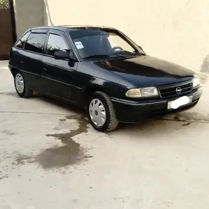 Opel Astra F, 1992