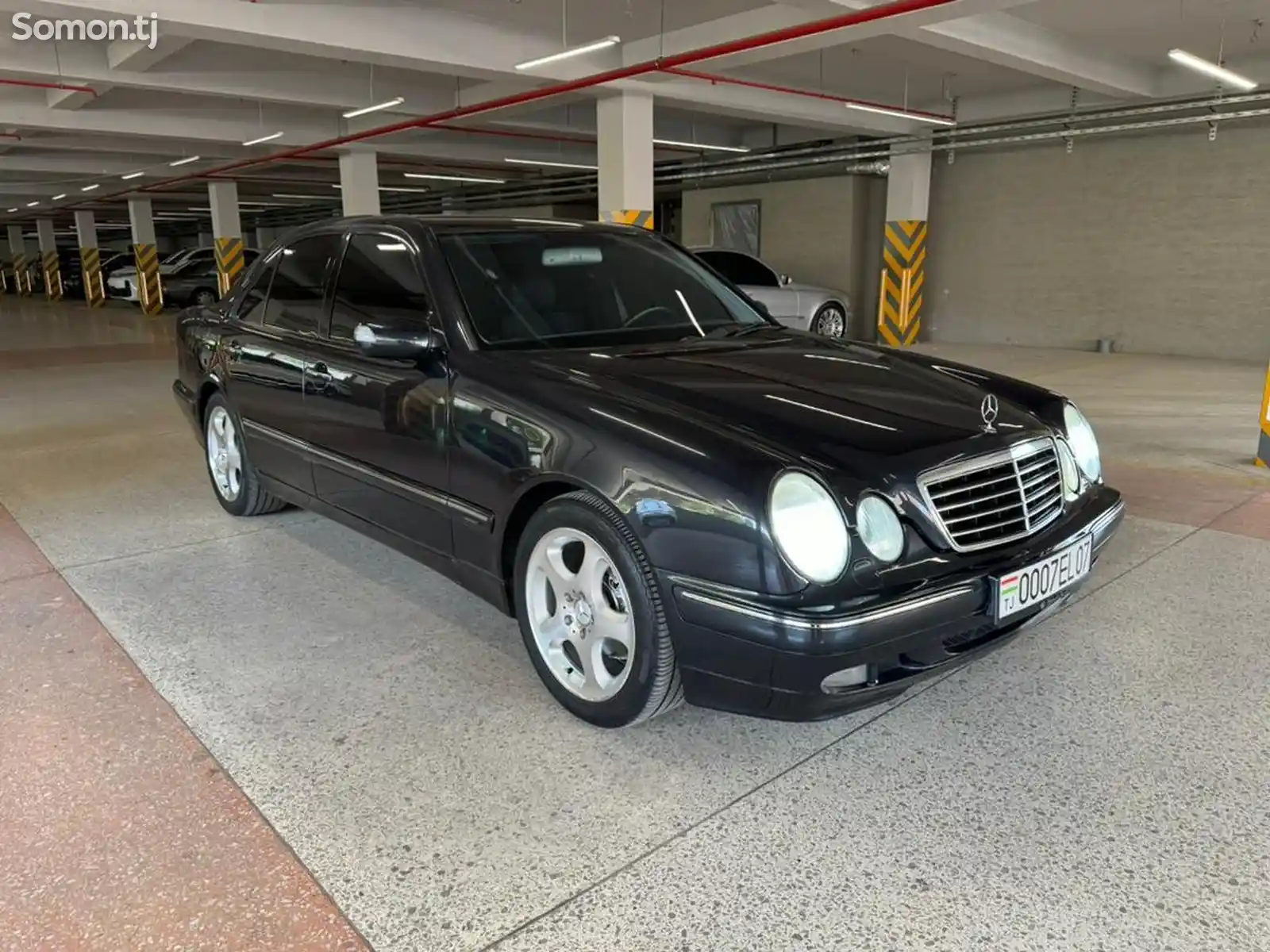 Mercedes-Benz E class, 2000-9