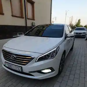 Hyundai Sonata, 2015