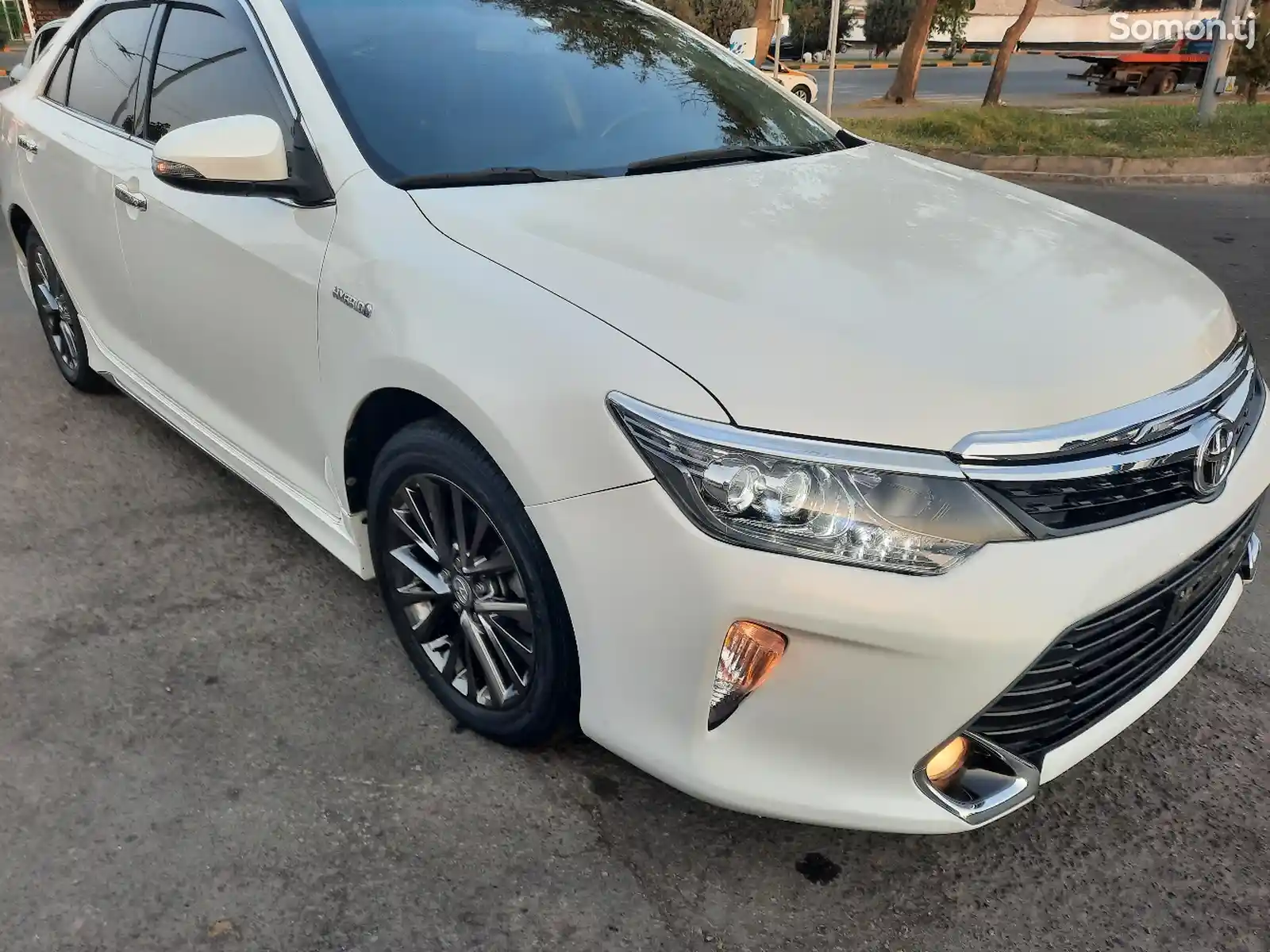 Toyota Camry, 2016-1