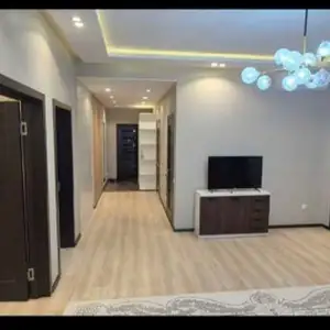 3-комн. квартира, 13 этаж, 140м², Шохмансур