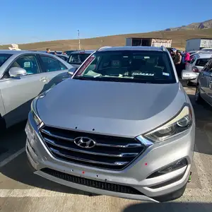 Hyundai Tucson, 2016