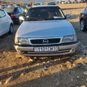 Opel Astra H, 1997