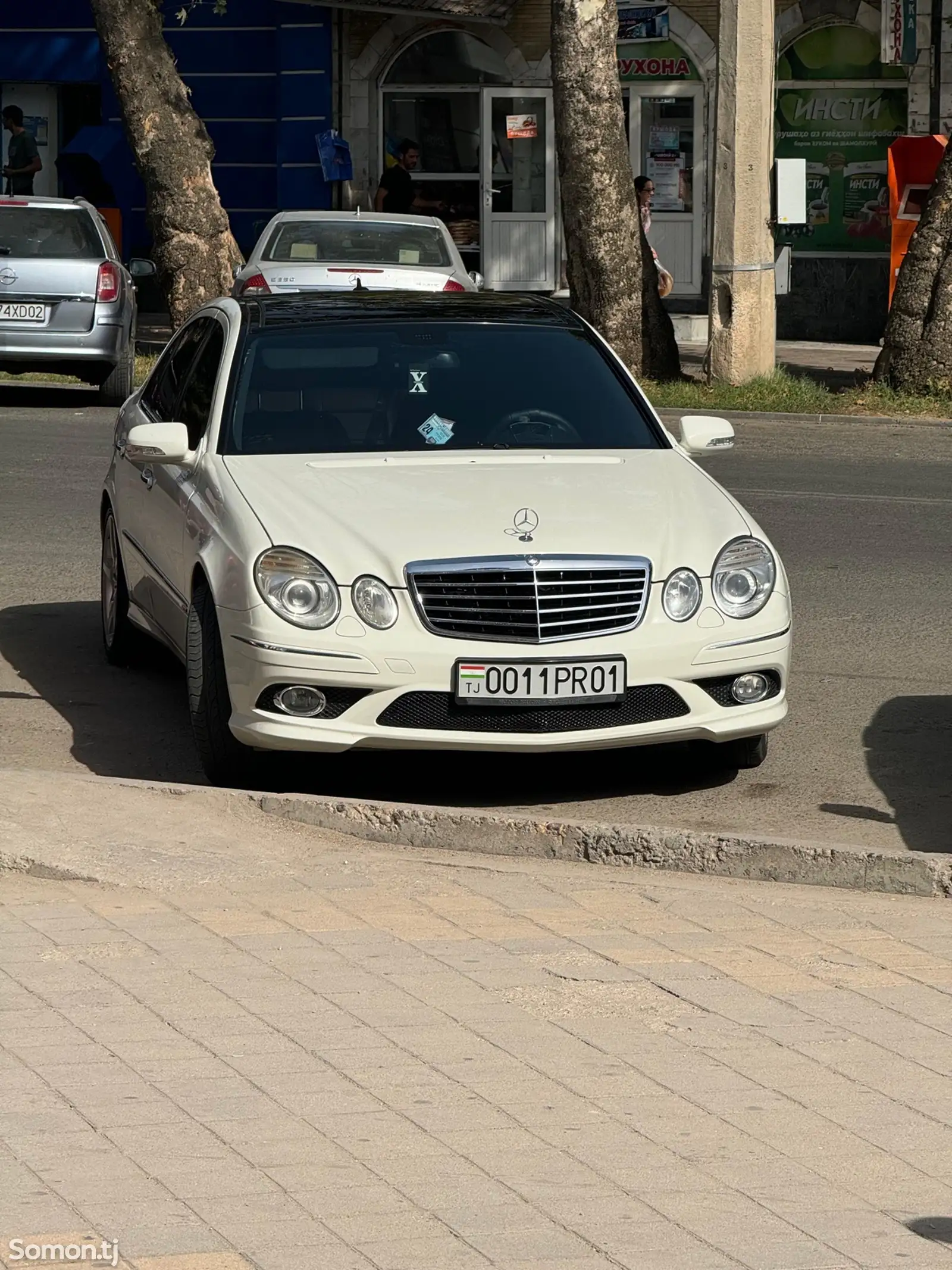 Mercedes-Benz E class, 2009-1