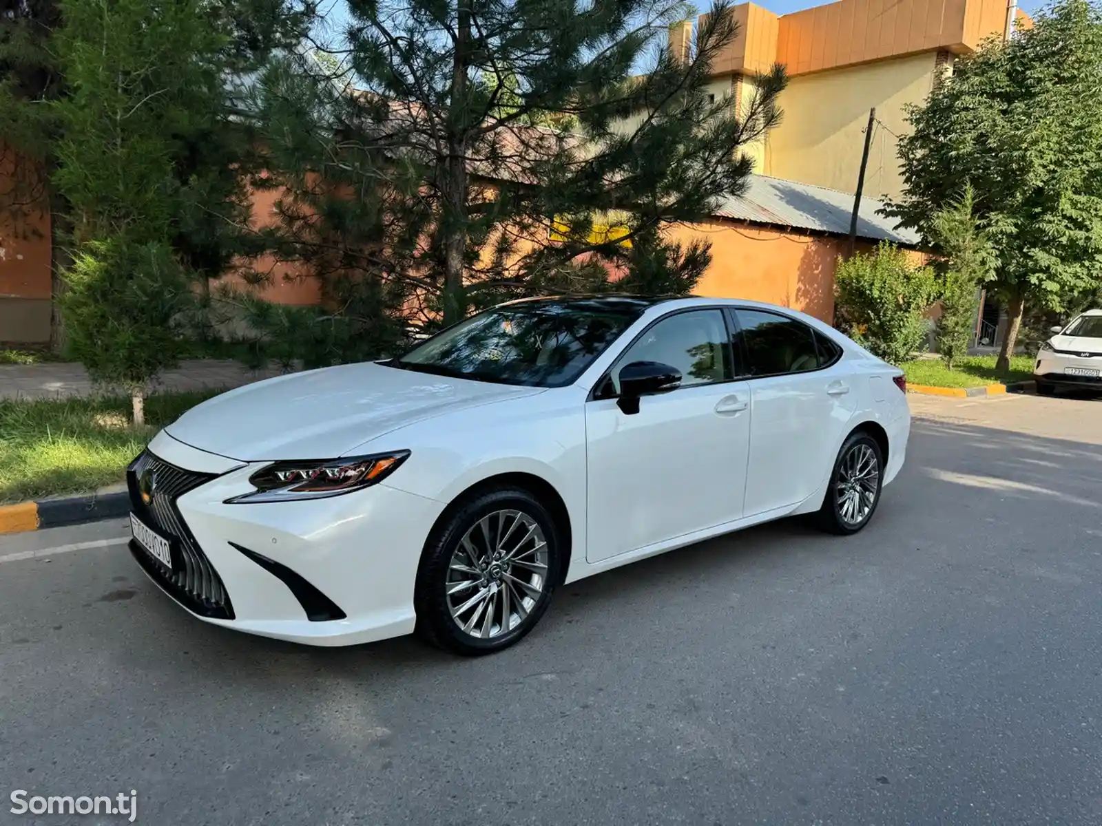 Lexus ES series, 2013-4